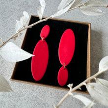 Charger l'image dans la galerie, Tina rouge - 3 styles à choix