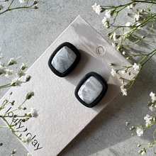 Charger l'image dans la galerie, cailler studs - 4 coloris à choix