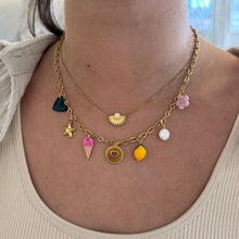 Charger l'image dans la galerie, Chaîne Monica doré à personnaliser - charms personnalisables