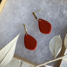 Charger l'image dans la galerie, Eternelle - divers couleurs à choix