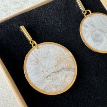 Charger l'image dans la galerie, Luna grande marbré blanc