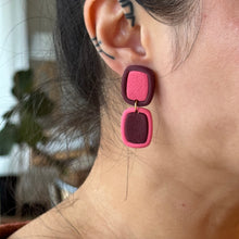 Charger l'image dans la galerie, cailler dangle bordeaux et rose