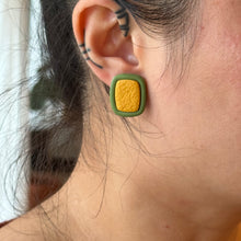 Charger l'image dans la galerie, cailler studs kaki et jaune