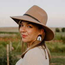 Charger l'image dans la galerie, Ellie arche chocolat ligné